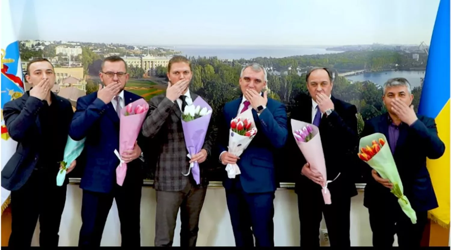 Мер Миколаєва Олександр Сєнкевич зі своїми заступниками та секретарем міськради, фото Свідок.Інфо