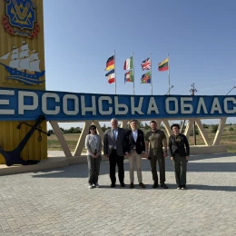 Глава МЗС Литви першим із дипломатів відвідав Херсон та Миколаїв після деокупації. Фото: соцмережа Х